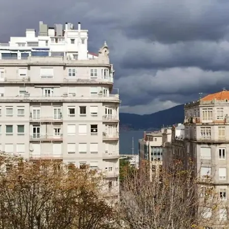 Charming In 45 M² Garden View Apartment Vigo
