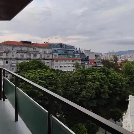 Apartment Charming In 45 M² Garden View